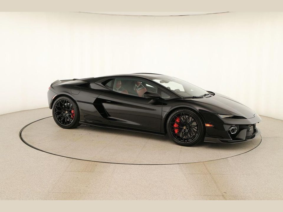 2026 Lamborghini Temerario Base