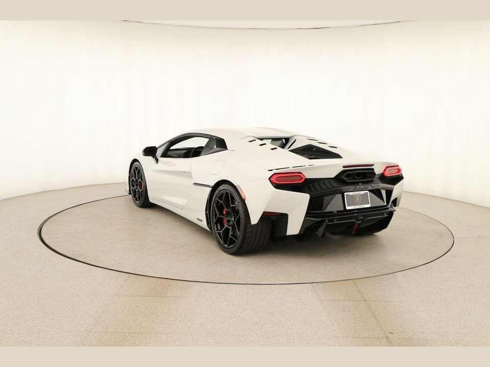 2026 Lamborghini Temerario Base