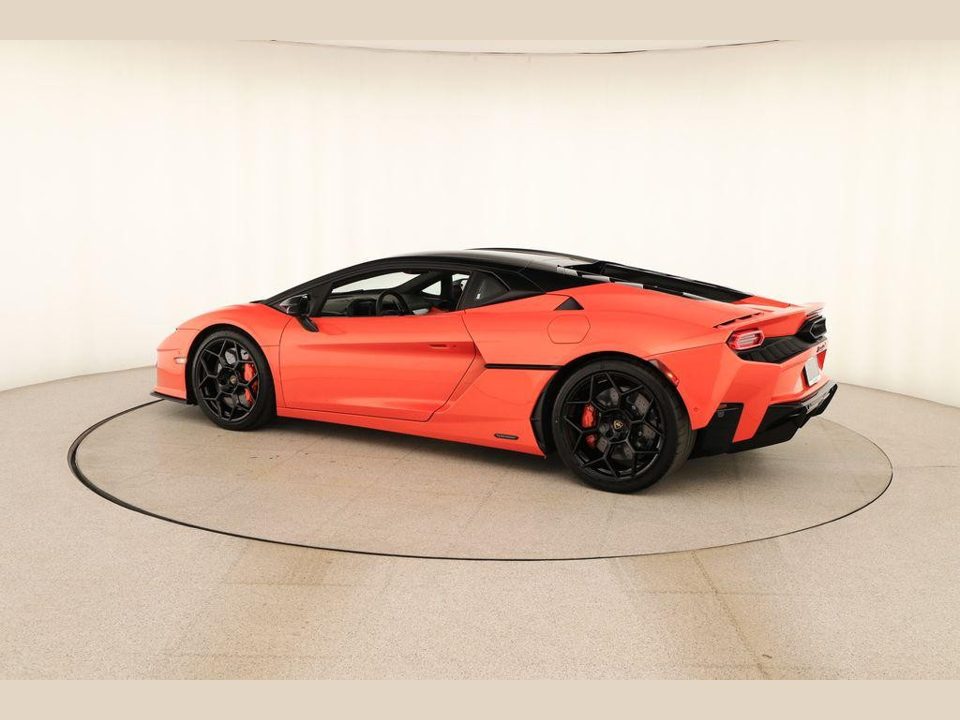 2026 Lamborghini Temerario Base