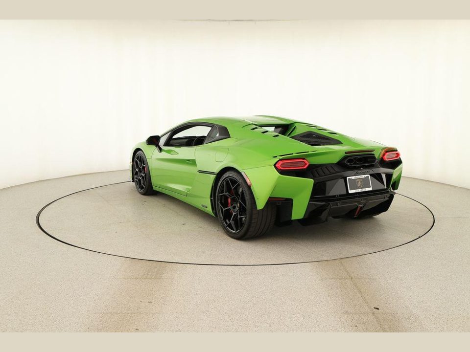 2026 Lamborghini Temerario Base