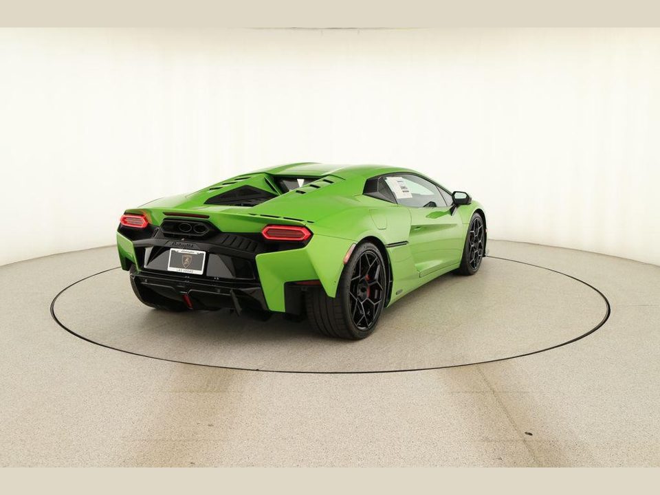 2026 Lamborghini Temerario Base