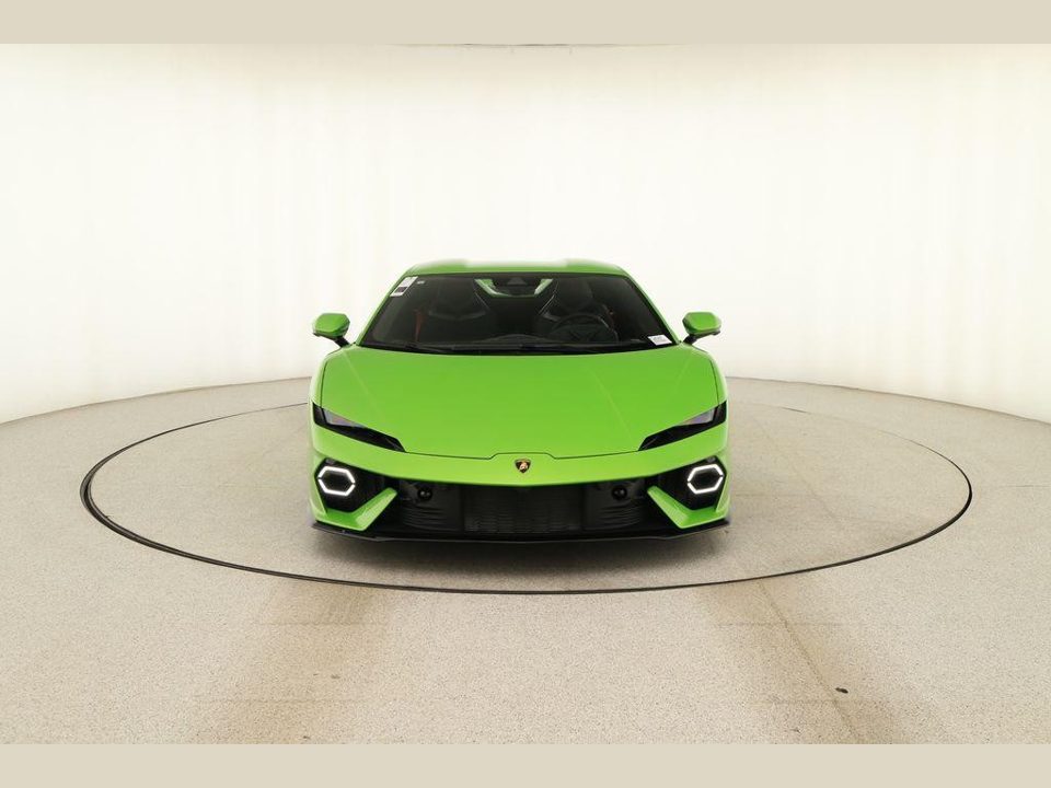 2026 Lamborghini Temerario Base