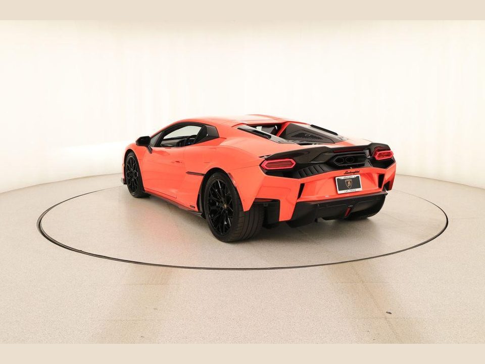2026 Lamborghini Temerario Base