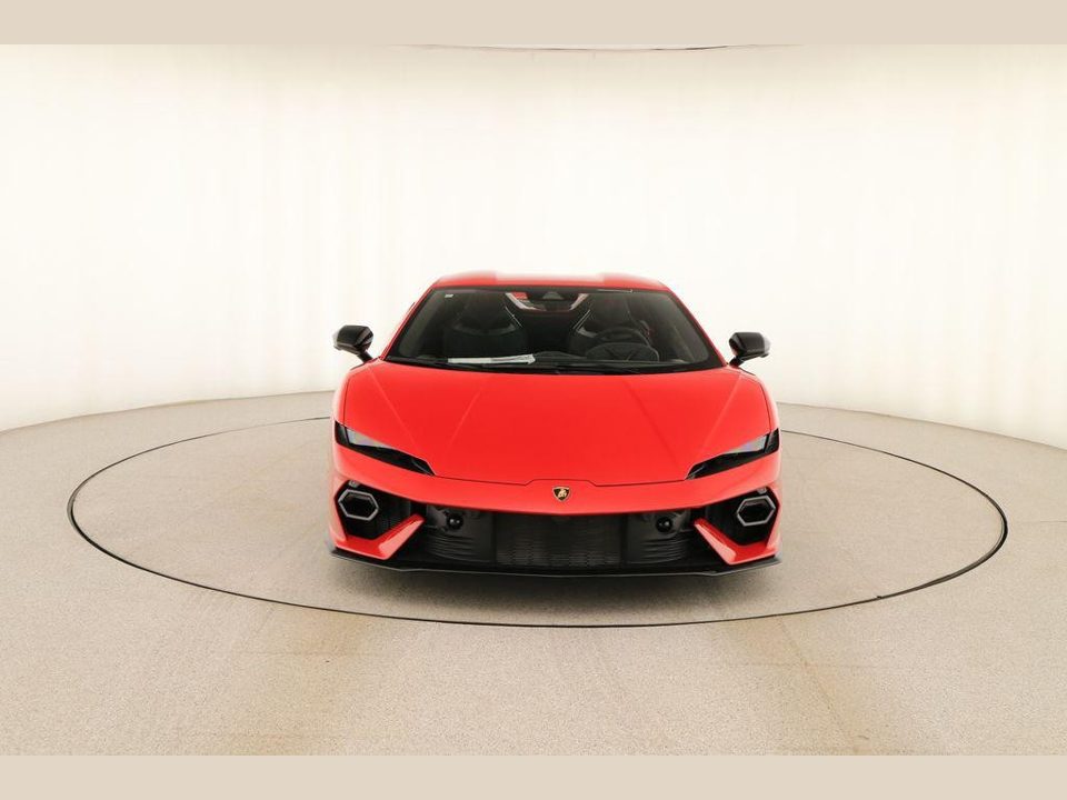2026 Lamborghini Temerario Base