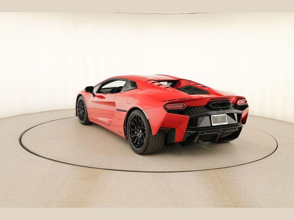 2026 Lamborghini Temerario Base