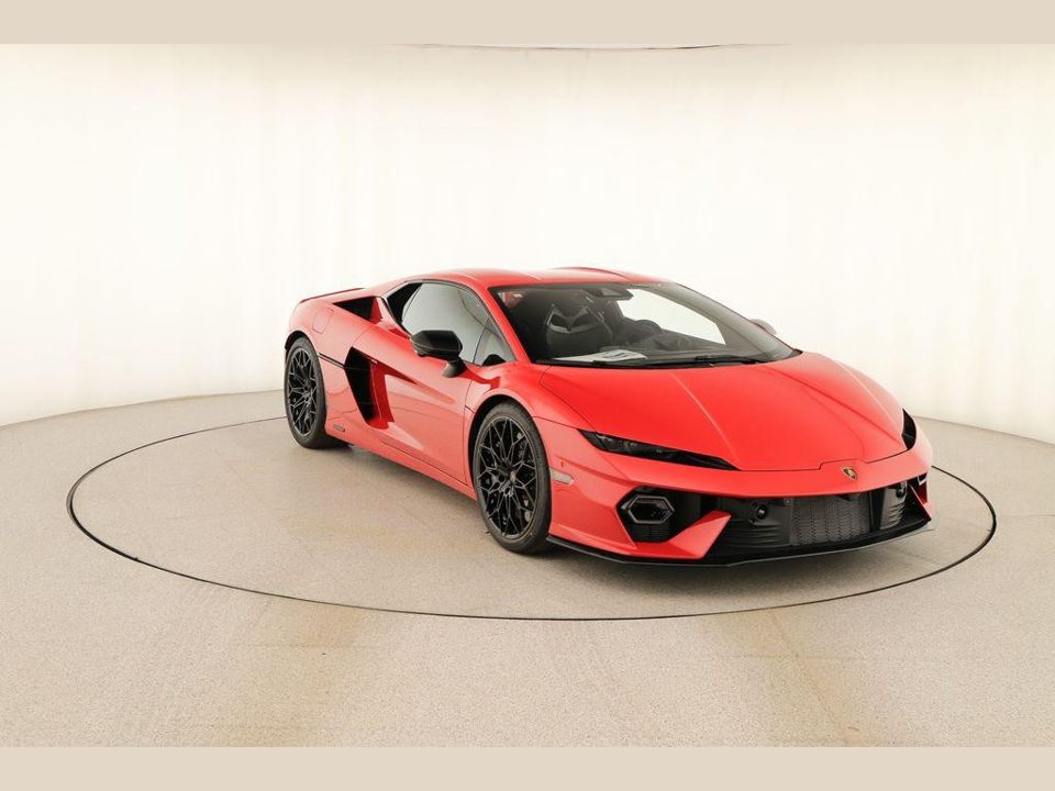 2026 Lamborghini Temerario Base