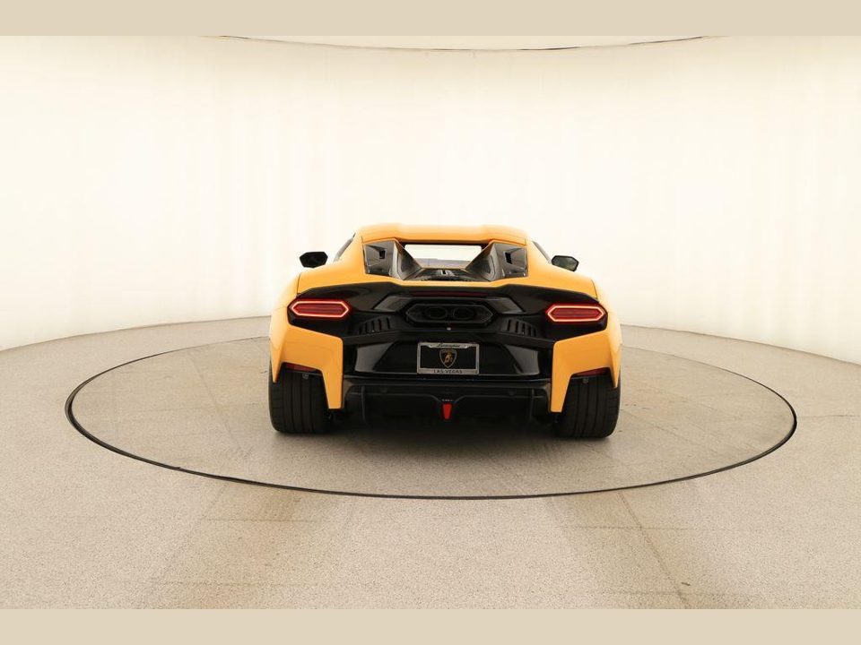 2026 Lamborghini Temerario Base