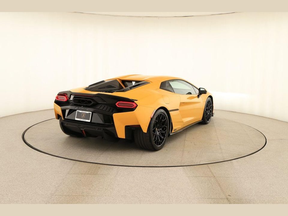 2026 Lamborghini Temerario Base