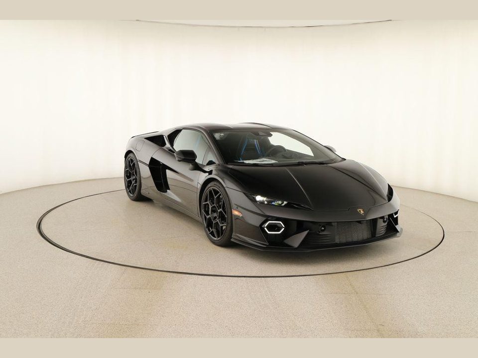2026 Lamborghini Temerario Base