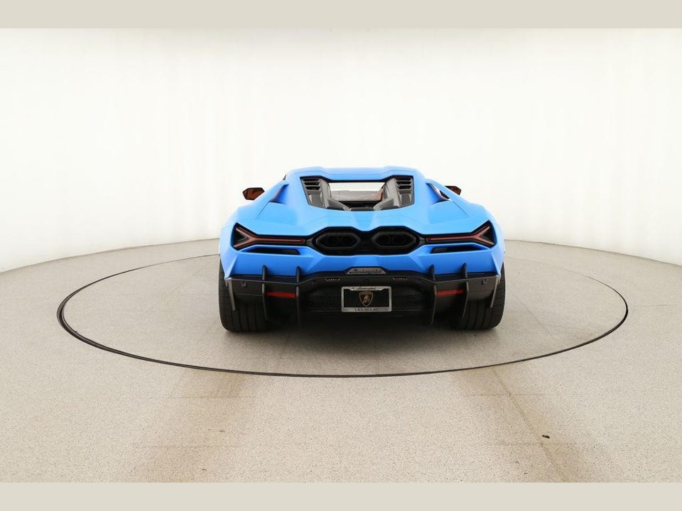 2026 Lamborghini Revuelto Base