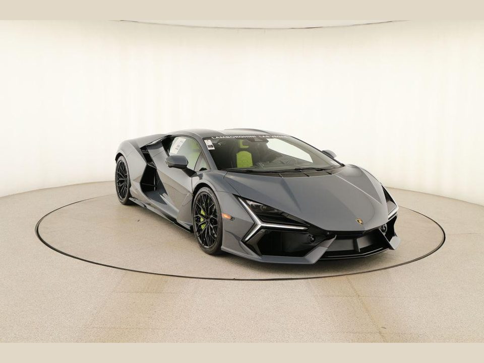 2026 Lamborghini Revuelto Base