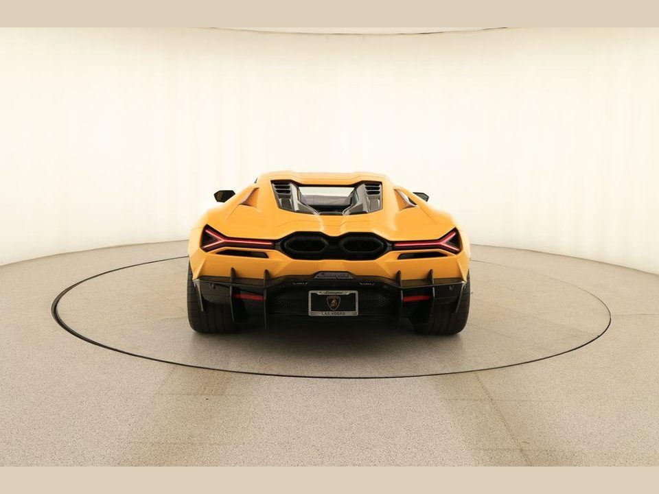 2025 Lamborghini Revuelto Base