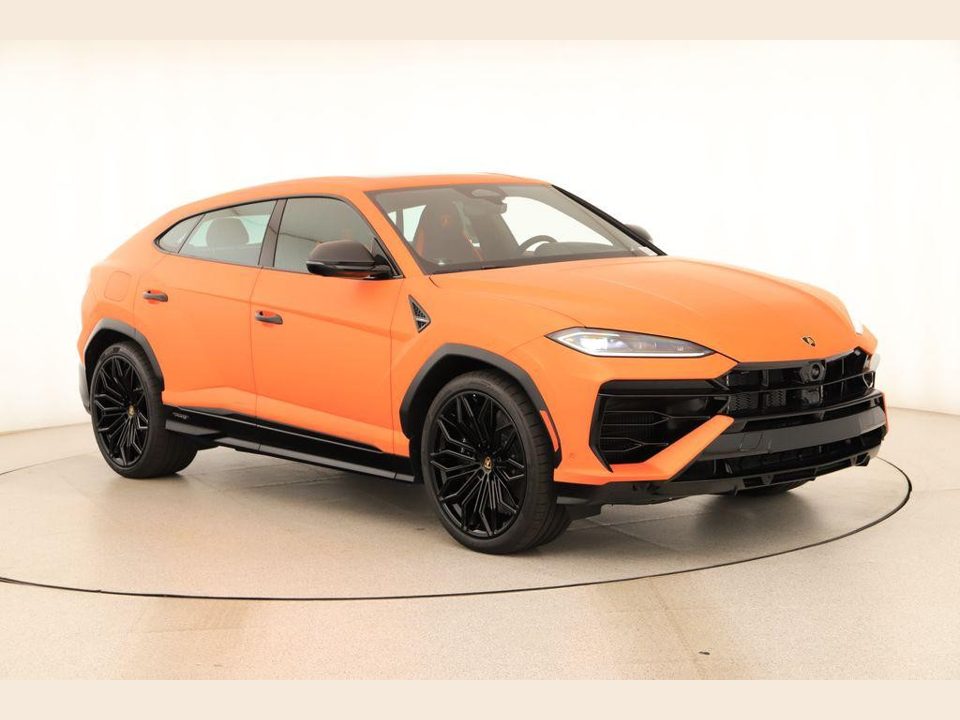 2026 Lamborghini Urus SE