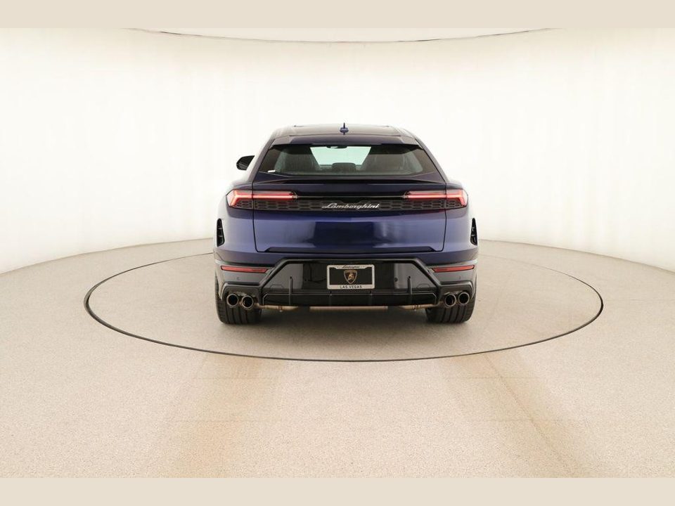 2025 Lamborghini Urus SE