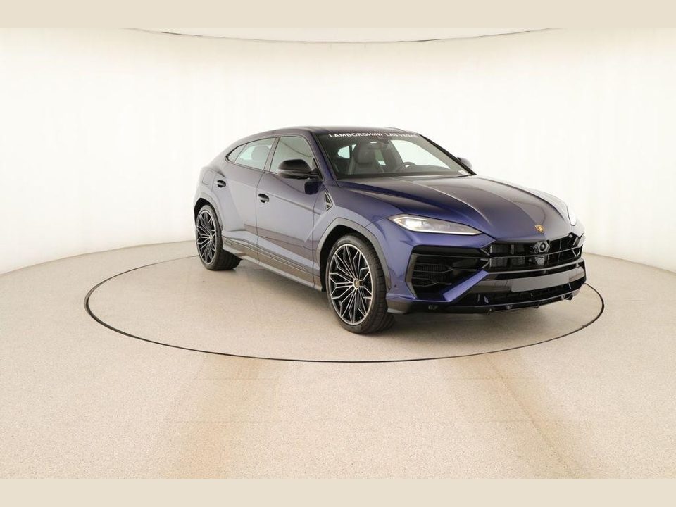 2025 Lamborghini Urus SE