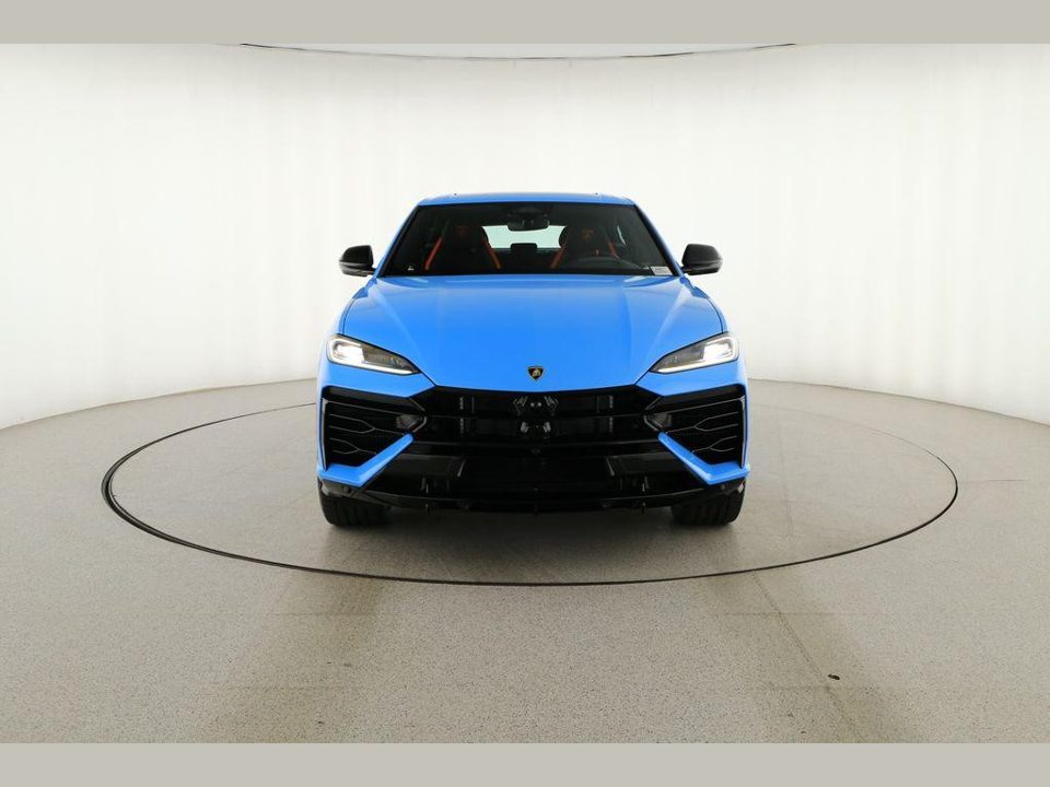 2026 Lamborghini Urus SE
