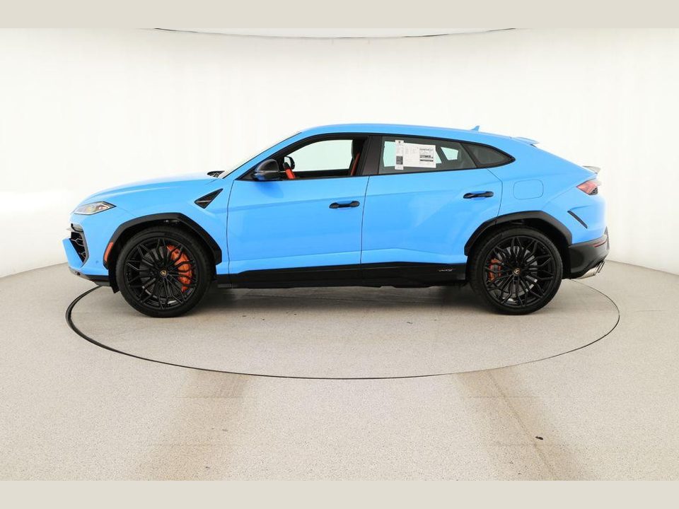 2026 Lamborghini Urus SE